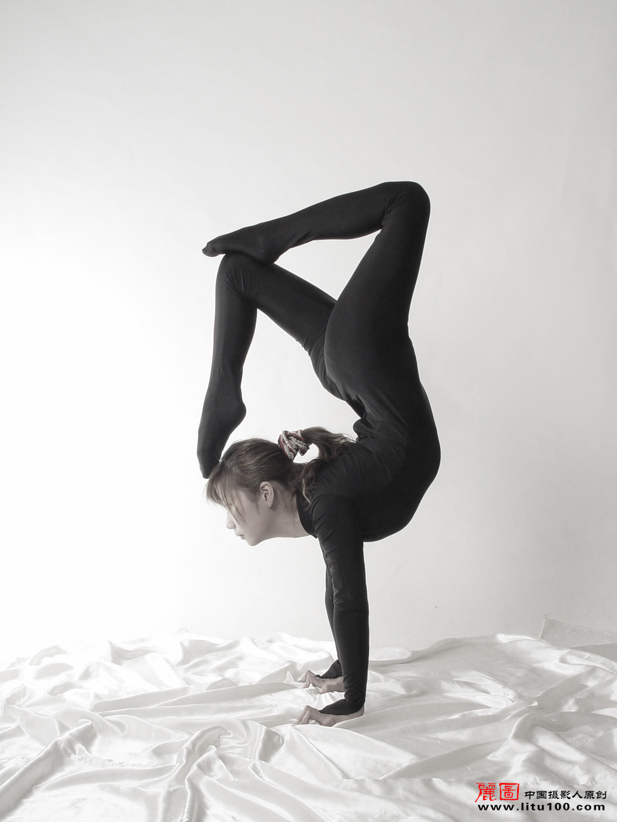 Yi Jia Vol.4 [丽图人像摄影] 最全美女图片站